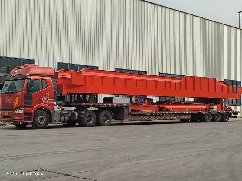 通用橋式起重機(jī) QDXX32/5t—19.5m 電動(dòng)單梁橋式起重機(jī) 2臺(tái) LD10t—16.5m 制作完成，發(fā)往河北石家莊交付客戶使用。